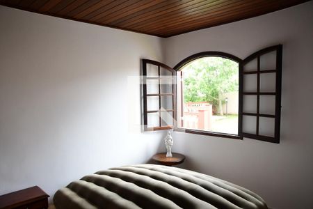 Casa para alugar com 260m², 4 quartos e 4 vagasSuíte externa