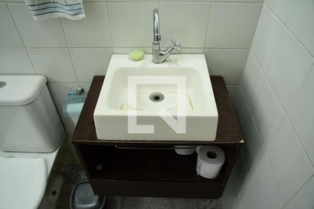 Casa para alugar com 260m², 4 quartos e 4 vagasBanheiro Social