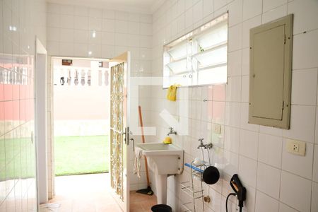 Casa para alugar com 260m², 4 quartos e 4 vagasÁrea de Serviço