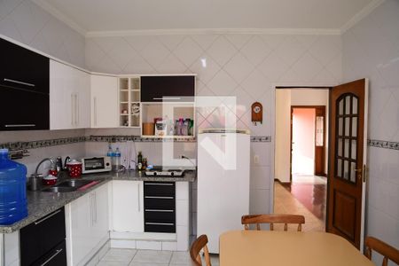 Casa para alugar com 260m², 4 quartos e 4 vagasCozinha