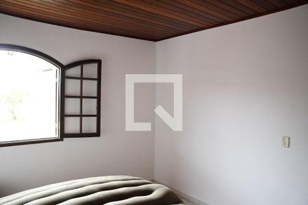 Casa para alugar com 260m², 4 quartos e 4 vagasSuíte externa