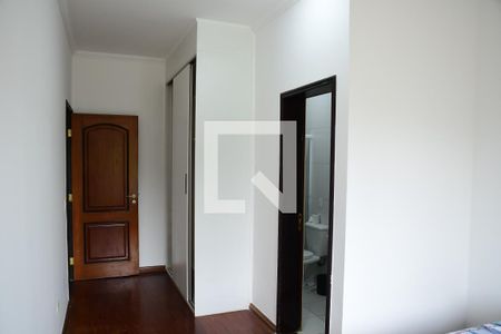 Casa para alugar com 260m², 4 quartos e 4 vagasSuíte 2