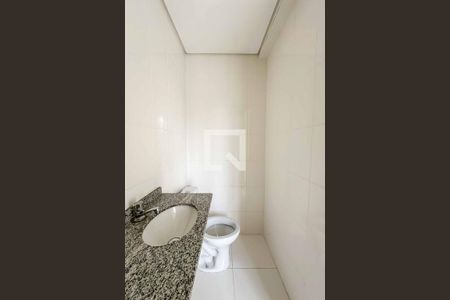 Banheiro de apartamento para alugar com 1 quarto, 30m² em Parque Anhanguera, São Paulo
