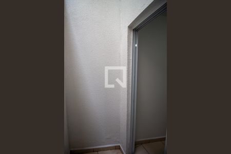 Apartamento para alugar com 40m², 2 quartos e sem vaga Apartamento para alugar com 40m², 2 quartos e sem vagaQuarto 2/ Varanda