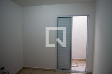 Quarto 2 de apartamento para alugar com 2 quartos, 40m² em Jardim Lideranca, São Paulo