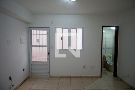 Sala de apartamento para alugar com 2 quartos, 40m² em Jardim Lideranca, São Paulo