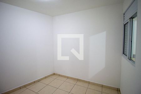 Quarto 1 de apartamento para alugar com 2 quartos, 40m² em Jardim Lideranca, São Paulo