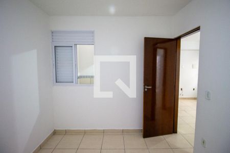 Quarto 1 de apartamento para alugar com 2 quartos, 40m² em Jardim Lideranca, São Paulo