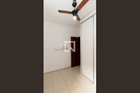 Casa à venda com 80m², 2 quartos e 2 vagasSuíte 2