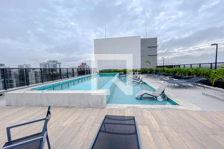 Studio à venda com 33m², 1 quarto e sem vagaÁrea comum - Piscina