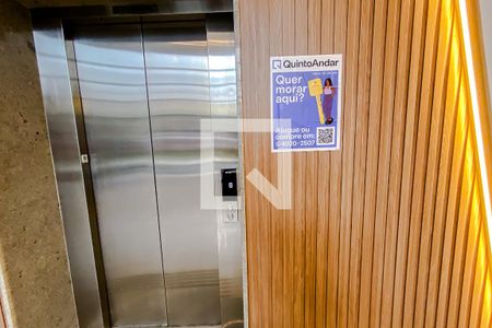 Studio à venda com 33m², 1 quarto e sem vagaÁrea comum