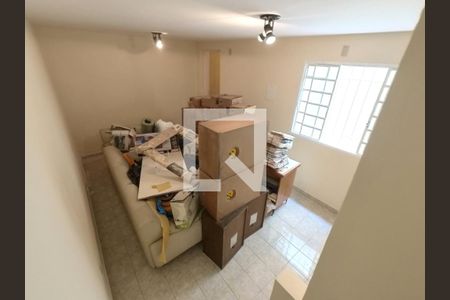 Casa à venda com 180m², 5 quartos e 2 vagasQuarto de Serviço