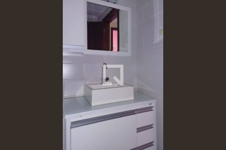 Banheiro de casa para alugar com 2 quartos, 70m² em Vila Nossa Senhora do Retiro, São Paulo