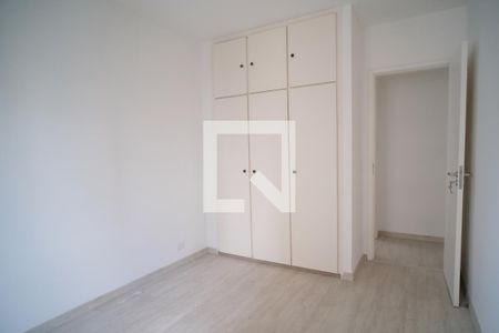 Quarto 1 de apartamento para alugar com 2 quartos, 72m² em Pinheiros, São Paulo