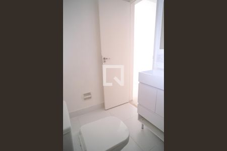 Apartamento para alugar com 72m², 2 quartos e 1 vaga Apartamento para alugar com 72m², 2 quartos e 1 vagaBanheiro