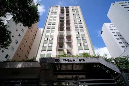 Apartamento para alugar com 72m², 2 quartos e 1 vagaFachada