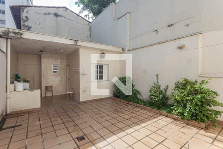 Casa à venda com 110m², 3 quartos e sem vaga Casa à venda com 110m², 3 quartos e sem vagaQuintal
