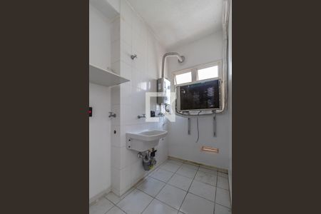 Apartamento para alugar com 76m², 2 quartos e 1 vaga Apartamento para alugar com 76m², 2 quartos e 1 vagaÁrea de Serviço