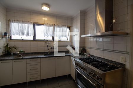 Apartamento à venda com 190m², 3 quartos e 3 vagasCozinha