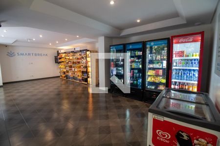 Apartamento à venda com 190m², 3 quartos e 3 vagasÁrea comum - Minimarket