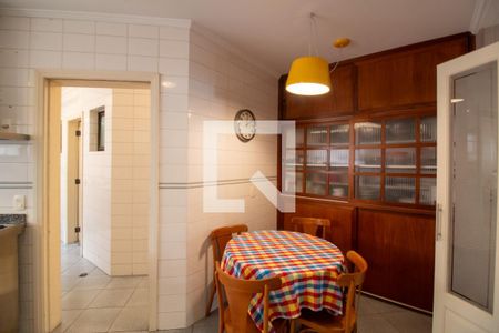 Apartamento à venda com 190m², 3 quartos e 3 vagasCozinha