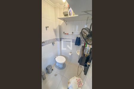 Apartamento à venda com 60m², 2 quartos e sem vagaBanheiro