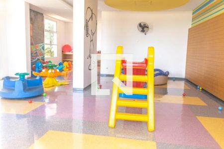 Apartamento para alugar com 107m², 3 quartos e 2 vagasÁrea comum - Brinquedoteca