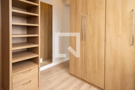 Apartamento para alugar com 107m², 3 quartos e 2 vagasCloset - Suíte 2