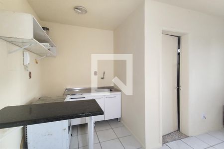 Cozinha e Área de Serviço de kitnet/studio para alugar com 1 quarto, 36m² em Centro, São Leopoldo