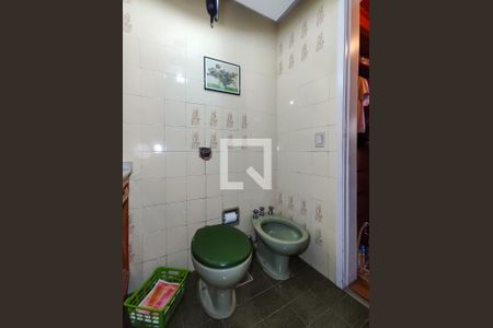 Apartamento à venda com 98m², 3 quartos e 2 vagasBanheiro da Suíte