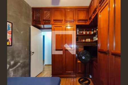 Apartamento à venda com 98m², 3 quartos e 2 vagasQuarto 2