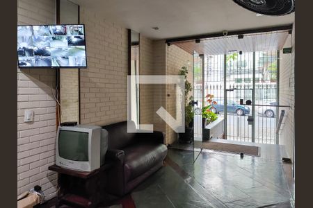 Apartamento à venda com 98m², 3 quartos e 2 vagasFachada e portaria