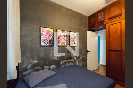 Apartamento à venda com 98m², 3 quartos e 2 vagasQuarto 2