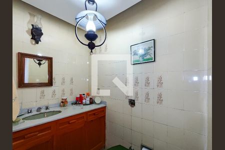 Apartamento à venda com 98m², 3 quartos e 2 vagasBanheiro da Suíte