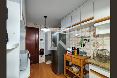Apartamento à venda com 98m², 3 quartos e 2 vagasCozinha