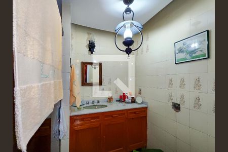 Apartamento à venda com 98m², 3 quartos e 2 vagasBanheiro da Suíte