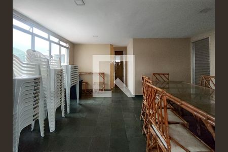 Apartamento à venda com 98m², 3 quartos e 2 vagasÁrea comum - Salão de festas