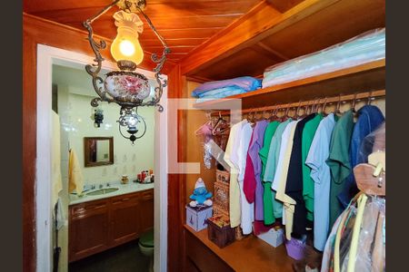 Apartamento à venda com 98m², 3 quartos e 2 vagasCloset da suíte