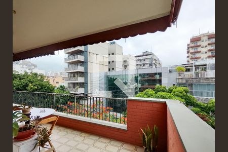 Apartamento à venda com 98m², 3 quartos e 2 vagasVista da Suíte