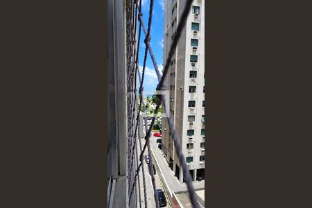 Vista da Sala de apartamento para alugar com 2 quartos, 90m² em Boqueirão, Santos