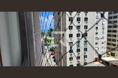 Vista da Sala de apartamento para alugar com 2 quartos, 90m² em Boqueirão, Santos