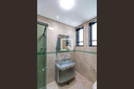 Casa à venda com 200m², 3 quartos e 2 vagasBanheiro