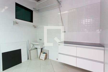 Casa à venda com 200m², 3 quartos e 2 vagasÁrea de Serviço 2