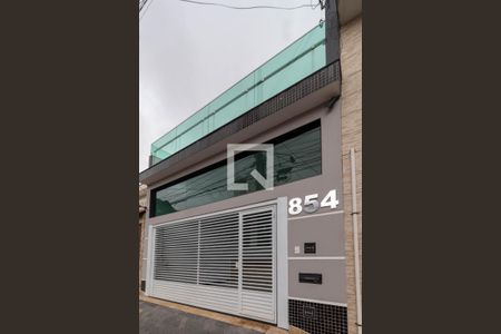 Casa à venda com 200m², 3 quartos e 2 vagasFachada