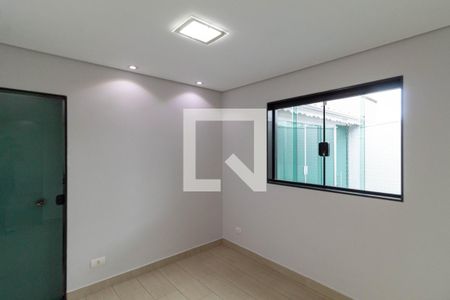 Casa à venda com 200m², 3 quartos e 2 vagasSuíte