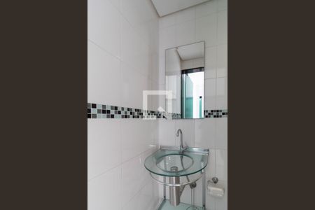 Casa à venda com 200m², 3 quartos e 2 vagasBanheiro de Serviço