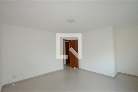 Quarto 1 de apartamento para alugar com 2 quartos, 65m² em Marechal Hermes, Rio de Janeiro