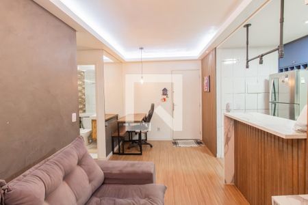 Sala de apartamento para alugar com 2 quartos, 47m² em Jardim São Francisco (zona Leste), São Paulo