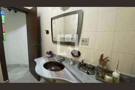 Casa à venda com 500m², 7 quartos e 3 vagasBanheiro Social