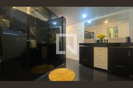 Casa à venda com 500m², 7 quartos e 3 vagasQuarto Suíte 1